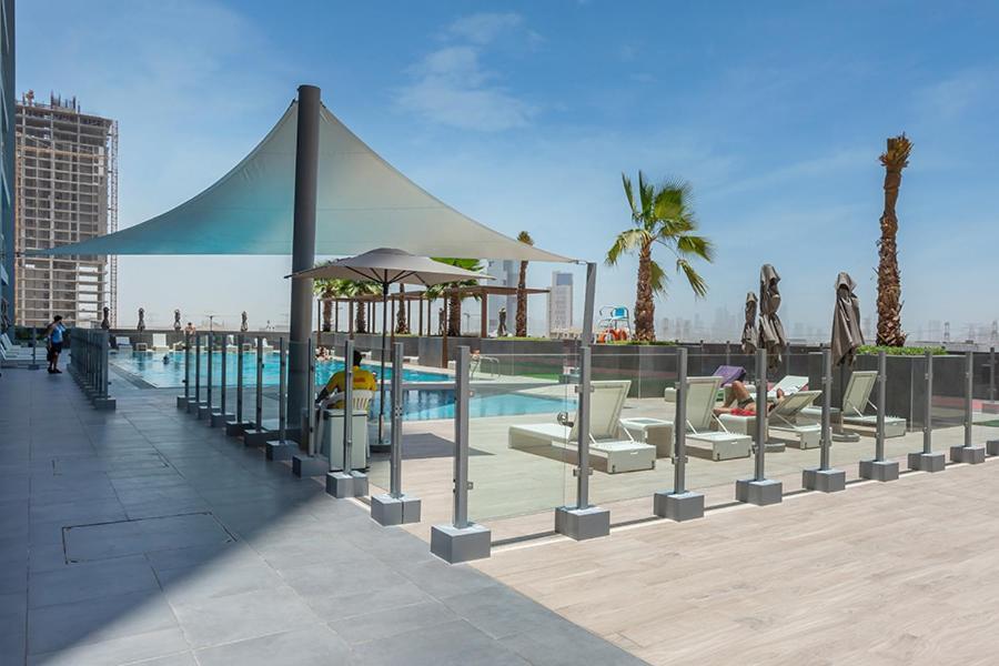 شقة Bloom Height Tower دبي المظهر الخارجي الصورة